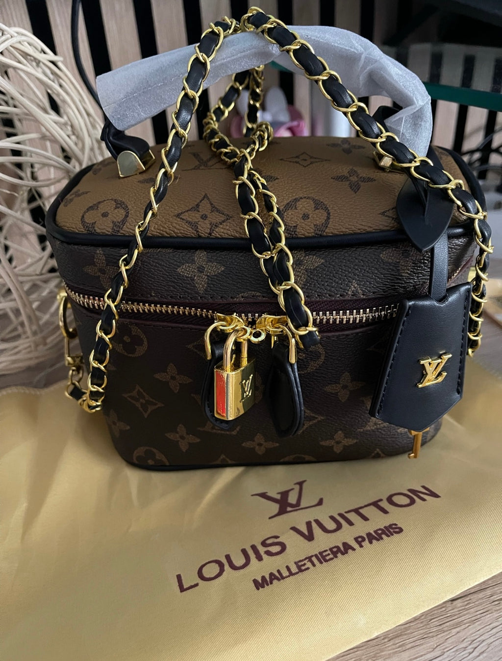 Trousse LV